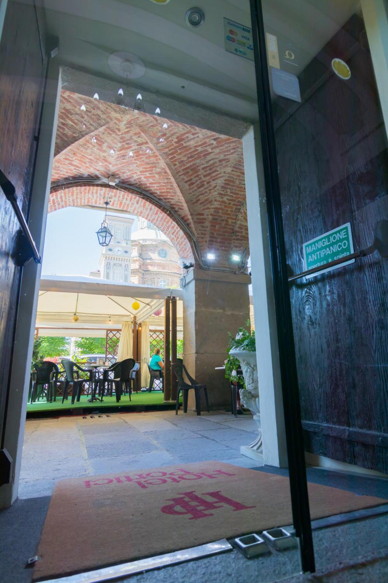 Hotel Portici Vicoforte Bagian luar foto