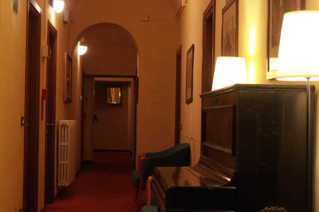 Hotel Portici Vicoforte Bagian luar foto